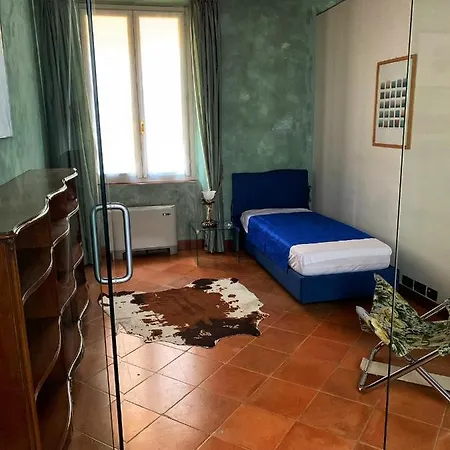 Appartamento Di Prestigio In Via Emilia Centro